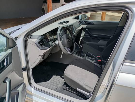 VOLKSWAGEN POLO 1.6 MSI TOTAL FLEX MANUAL